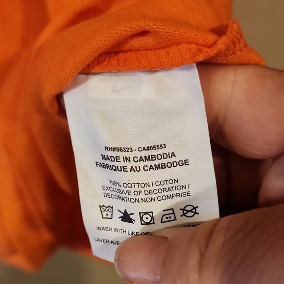 Nike Orange Loose Fit  Short Sleeve Tee XL NWT - Picture 7 of 7